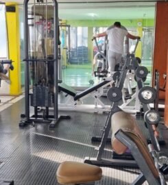 Gimnasio IRON Fitness 